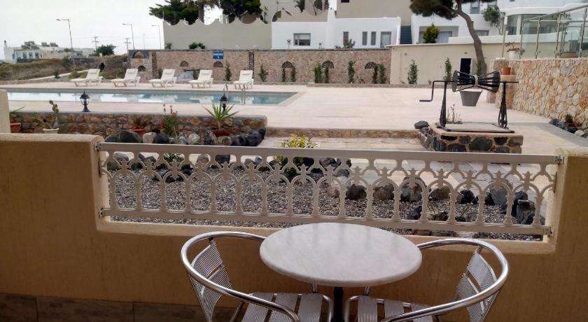 Fira Blue Horizon Hotel Exterior photo